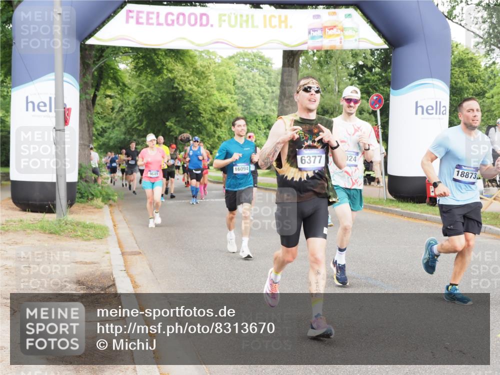 29.06.2025 - hella hamburg halbmarathon MichiJ http://msf.ph/oto/8313670 29.06.2025 10:36:24 Zwischen KM18-KM19 1163, 1176, 1914, 5024, 5421, 6377, 6389, 6923, 8889, 11779, xxx, 14383, 15519, 15590, 15917, 16094, 16269, 17905, 18251, 18815, 18873, 18974 meine-sportfotos.de