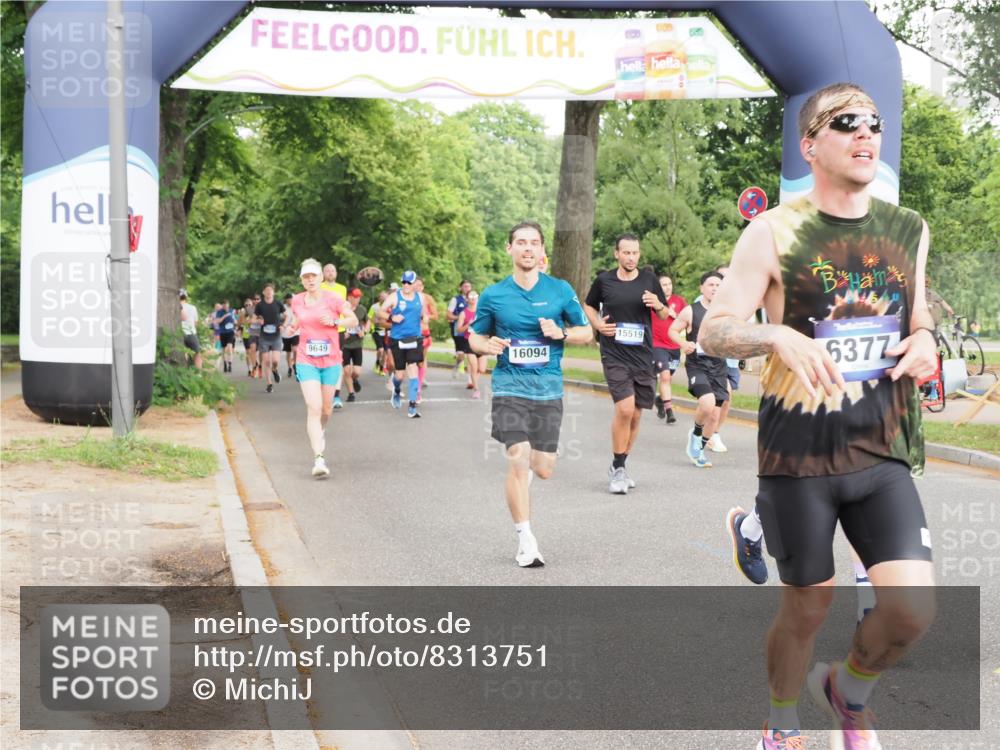 29.06.2025 - hella hamburg halbmarathon MichiJ http://msf.ph/oto/8313751 29.06.2025 10:36:25 Zwischen KM18-KM19 1163, 1176, 1537, 1914, 3976, 5024, 5421, 6377, 6389, 6923, 8889, 11779, 14383, 15519, 15590, 15917, 16094, 16269, 17905, 18251, 18815, 18873, 18974 meine-sportfotos.de