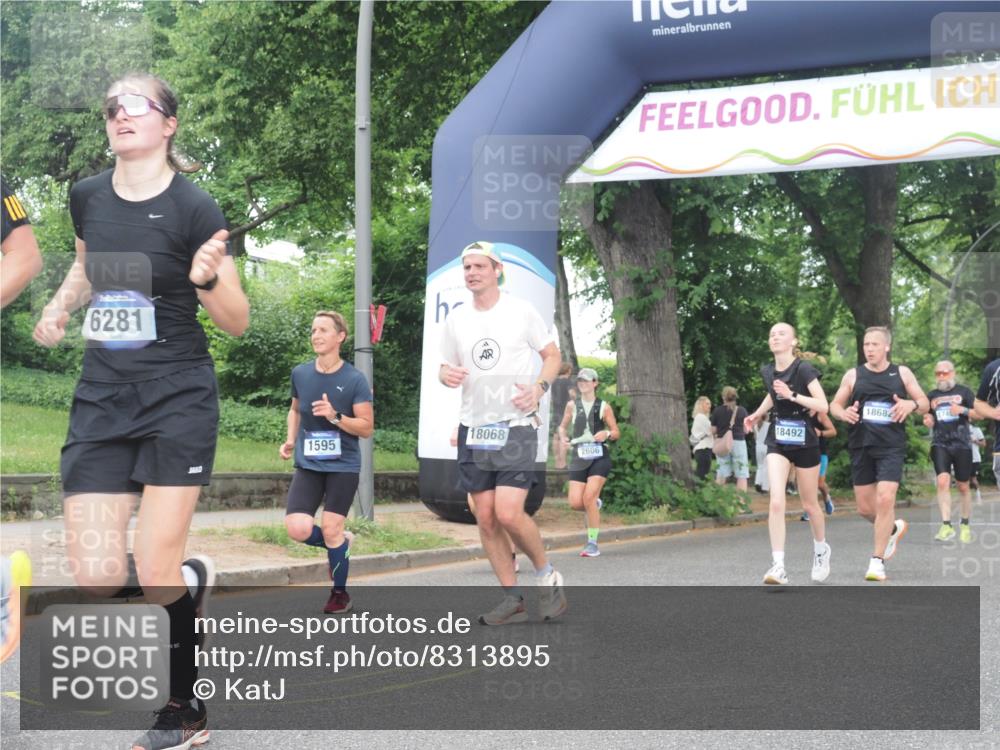 29.06.2025 - hella hamburg halbmarathon KatJ http://msf.ph/oto/8313895 29.06.2025 10:45:02 Zwischen KM18-KM19 1595, 3251, 4088, 5277, 5341, 6281, 6302 meine-sportfotos.de