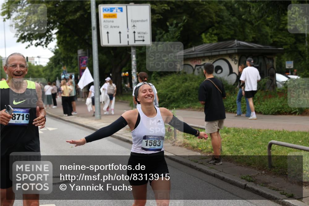 29.06.2025 - hella hamburg halbmarathon Yannick Fuchs http://msf.ph/oto/8313915 29.06.2025 10:50:42 20KM 1485, 1583, 1955, 2034, 2741, 3413, 3435, 3836, 4940, 5033, 5418, 5492, 5570, 6399, 6416, 6835, 7716, 8393, 8542, 8652, 8669, 8825, 9488, 9727, 9820, 9884, 9907, 9934, 10133, 10212, 11083, 11212, 11612, 12014, 12348, 12440, 12523, 12590, 12712, 13394, 13666, 13750, 14139, 14408, 14678, 15097, 15431, 15695, 15712, 15726, 16113, 16257, 16261, 16470, 16634, 16679, 17268, 17617, 18208, 18652, 18719, 18899, 19091, 19184 meine-sportfotos.de