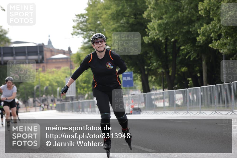 29.06.2025 - hella hamburg halbmarathon Jannik Wohlers http://msf.ph/oto/8313948 29.06.2025 08:59:20 Lombardsbrücke  meine-sportfotos.de