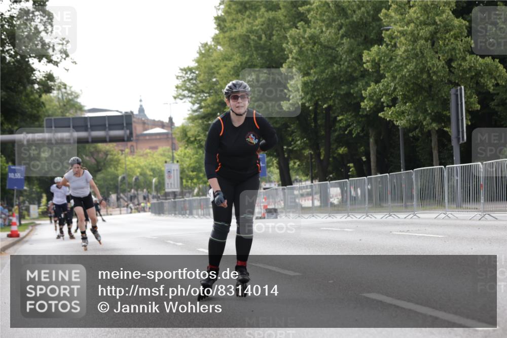 29.06.2025 - hella hamburg halbmarathon Jannik Wohlers http://msf.ph/oto/8314014 29.06.2025 08:59:20 Lombardsbrücke  meine-sportfotos.de