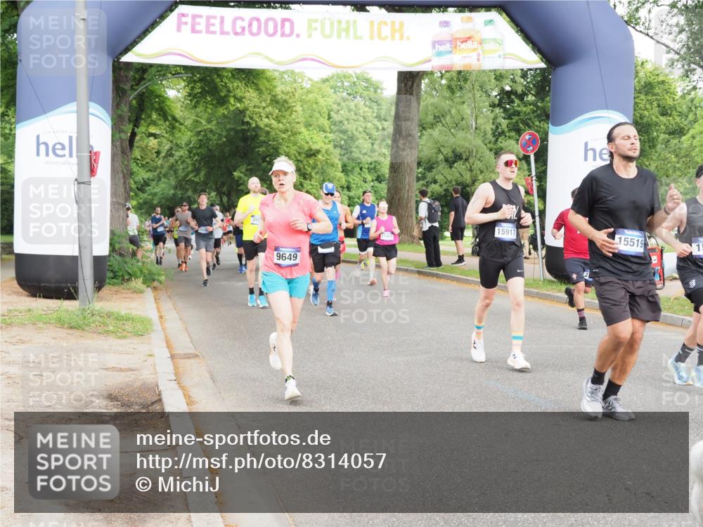 29.06.2025 - hella hamburg halbmarathon MichiJ http://msf.ph/oto/8314057 29.06.2025 10:36:26 Zwischen KM18-KM19 1163, 1176, 1537, 1914, 2516, 3976, 4183, 5024, 5421, 5460, 6377, 6389, 6923, 8889, 9649, 11779, 14383, 15519, 15917, 16094, 16269, 17905, 18815, 18873, 18974 meine-sportfotos.de