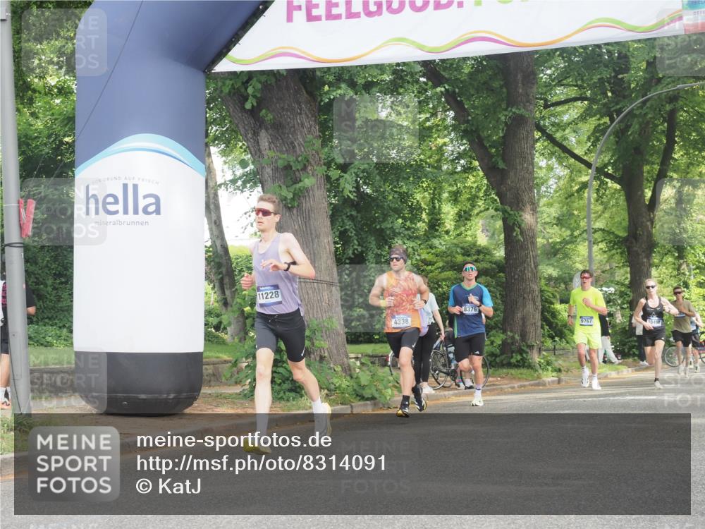 29.06.2025 - hella hamburg halbmarathon KatJ http://msf.ph/oto/8314091 29.06.2025 10:15:41 Zwischen KM18-KM19 4338 meine-sportfotos.de
