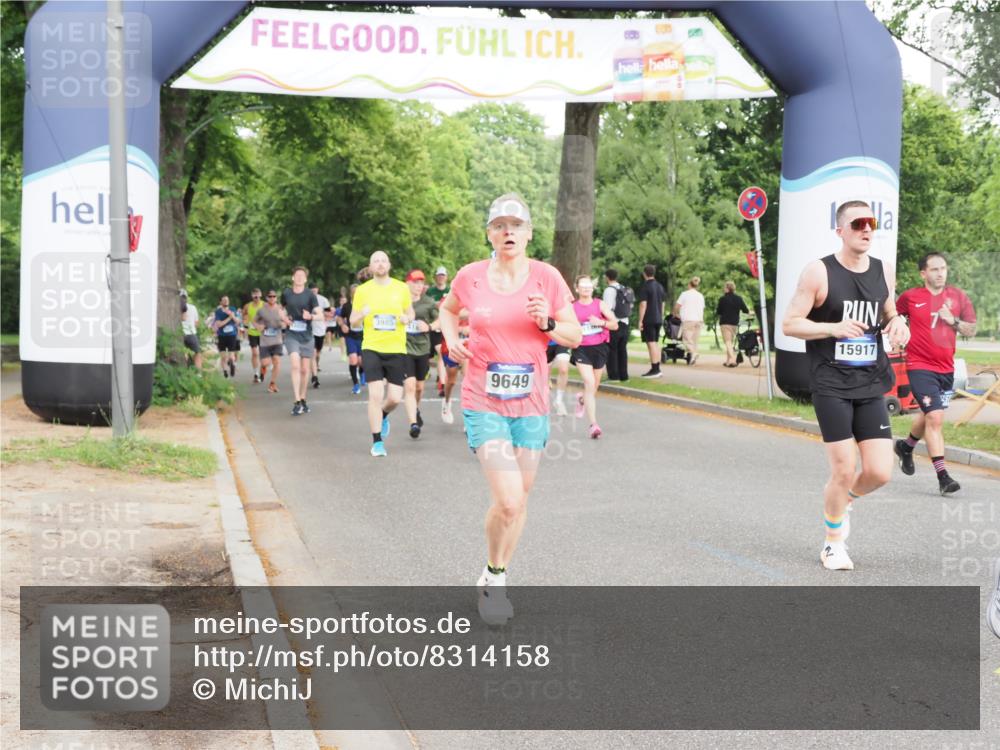 29.06.2025 - hella hamburg halbmarathon MichiJ http://msf.ph/oto/8314158 29.06.2025 10:36:27 Zwischen KM18-KM19 1163, 1176, 1537, 1914, 2516, 3976, 3985, 4183, 4185, 5024, 5421, 5460, 6377, 6389, 6923, 9649, 11467, 11779, 14383, 15519, 15917, 16094, 16269, 17905, 18873 meine-sportfotos.de