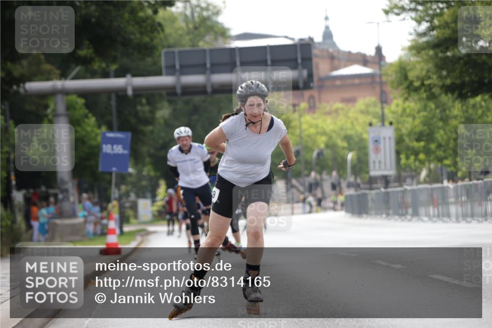 29.06.2025 - hella hamburg halbmarathon Jannik Wohlers http://msf.ph/oto/8314165 29.06.2025 08:59:22 Lombardsbrücke  meine-sportfotos.de