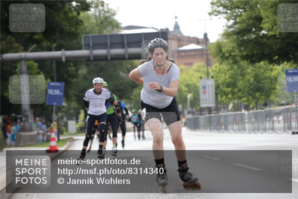 29.06.2025 - hella hamburg halbmarathon Jannik Wohlers http://msf.ph/oto/8314340 29.06.2025 08:59:22 Lombardsbrücke  meine-sportfotos.de