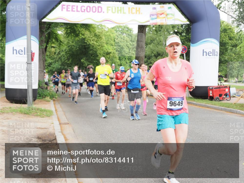29.06.2025 - hella hamburg halbmarathon MichiJ http://msf.ph/oto/8314411 29.06.2025 10:36:28 Zwischen KM18-KM19 1163, 1176, 1537, 1914, 2516, 3976, 3985, 4183, 4185, 5024, 5421, 5460, 6377, 6389, 9649, 11467, 11779, 14383, 15519, 15917, 16094, 16269, 17127, 18598, 18873 meine-sportfotos.de