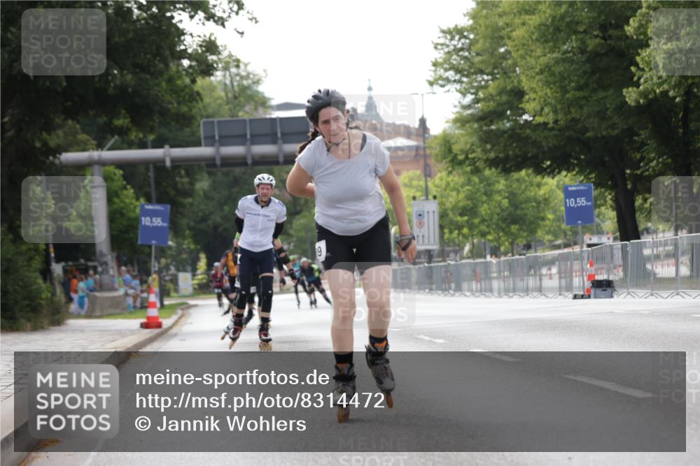 29.06.2025 - hella hamburg halbmarathon Jannik Wohlers http://msf.ph/oto/8314472 29.06.2025 08:59:23 Lombardsbrücke  meine-sportfotos.de