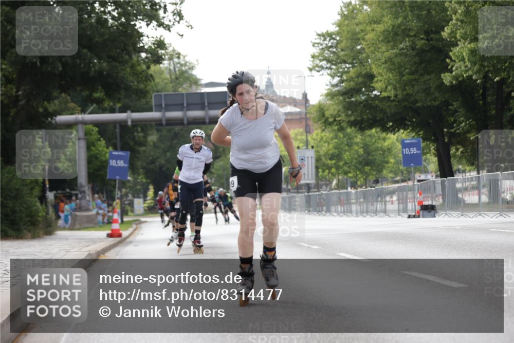 29.06.2025 - hella hamburg halbmarathon Jannik Wohlers http://msf.ph/oto/8314477 29.06.2025 08:59:23 Lombardsbrücke  meine-sportfotos.de