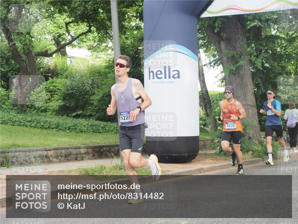 29.06.2025 - hella hamburg halbmarathon KatJ http://msf.ph/oto/8314482 29.06.2025 10:15:41 Zwischen KM18-KM19 4338 meine-sportfotos.de