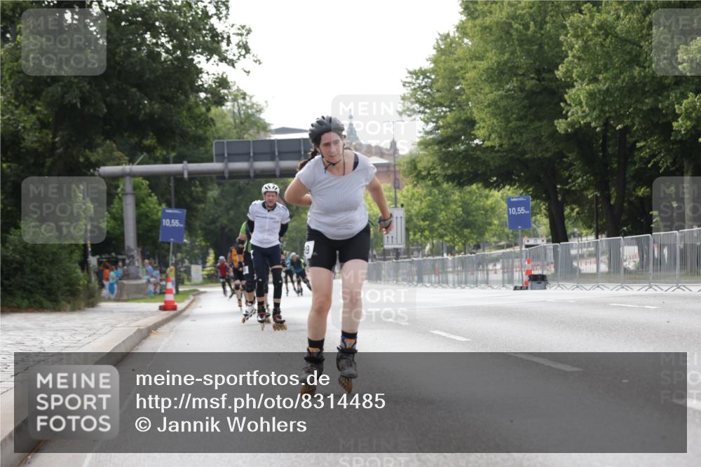 29.06.2025 - hella hamburg halbmarathon Jannik Wohlers http://msf.ph/oto/8314485 29.06.2025 08:59:23 Lombardsbrücke  meine-sportfotos.de