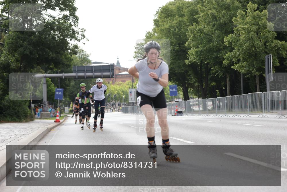 29.06.2025 - hella hamburg halbmarathon Jannik Wohlers http://msf.ph/oto/8314731 29.06.2025 08:59:24 Lombardsbrücke  meine-sportfotos.de