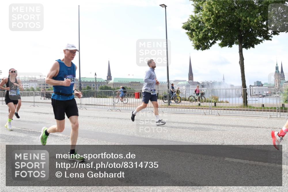 29.06.2025 - hella hamburg halbmarathon Lena Gebhardt http://msf.ph/oto/8314735 29.06.2025 10:12:30 Lombardsbrücke 2963, 52, 6822, 1062, 1249, 1610, 1785, 1790, 1850, 1851, 1939, 2531, 2661, 2891, 2963, 2964, 3182, 3248, 3262, 3746, 4453, 4499, 4554, 5150, 5166, 5176, 5597, 5598, 6822, 6871, 6966, 7014, 7474, 7907, 8917, 8971, 9253, 9254, 9405, 9705, 10581, 10685, 11025, 11509, 11525, 11581, 12456, 13171, 13566, 13816, 14060, 14196, 14313, 14540, 14863, 14868, 14869, 15012, 15137, 15369, 16379, 16473, 16826, 16911, 16976, 17994, 18178, 18429, 18493, 18655 meine-sportfotos.de