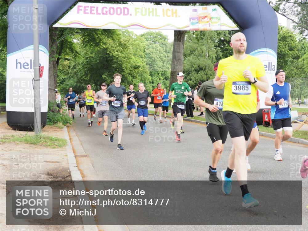 29.06.2025 - hella hamburg halbmarathon MichiJ http://msf.ph/oto/8314777 29.06.2025 10:36:30 Zwischen KM18-KM19 1537, 2516, 3976, 3985, 4183, 4185, 5024, 5460, 5705, 6389, 9126, 9638, 9649, 10053, 11467, 15519, 15917, 16094, 16269, 17127, 18598, 18873 meine-sportfotos.de