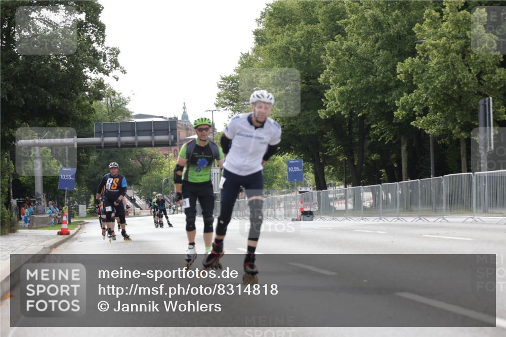 29.06.2025 - hella hamburg halbmarathon Jannik Wohlers http://msf.ph/oto/8314818 29.06.2025 08:59:26 Lombardsbrücke  meine-sportfotos.de