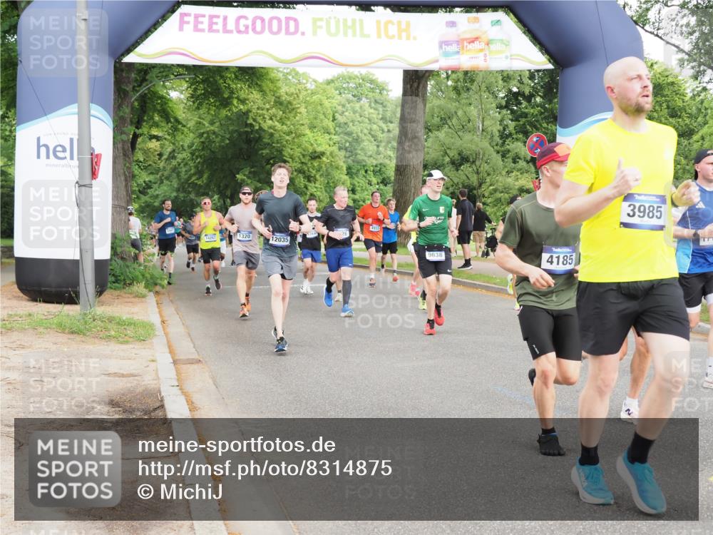 29.06.2025 - hella hamburg halbmarathon MichiJ http://msf.ph/oto/8314875 29.06.2025 10:36:30 Zwischen KM18-KM19 1537, 2516, 3976, 3985, 4183, 4185, 5024, 5460, 5705, 6389, 9126, 9638, 9649, 10053, 11467, 15519, 15917, 16094, 16269, 17127, 18598, 18873 meine-sportfotos.de