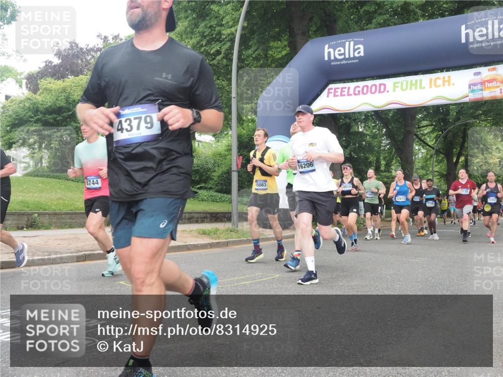 29.06.2025 - hella hamburg halbmarathon KatJ http://msf.ph/oto/8314925 29.06.2025 10:45:16 Zwischen KM18-KM19 4319, 4379, 4708, 6138, 6147, 6531, 8744 meine-sportfotos.de