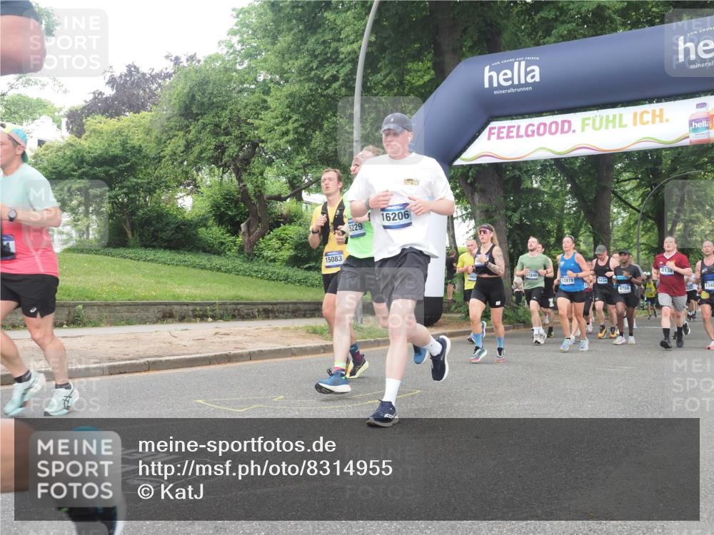 29.06.2025 - hella hamburg halbmarathon KatJ http://msf.ph/oto/8314955 29.06.2025 10:45:16 Zwischen KM18-KM19 4319, 4379, 4708, 6138, 6147, 6531, 8744 meine-sportfotos.de