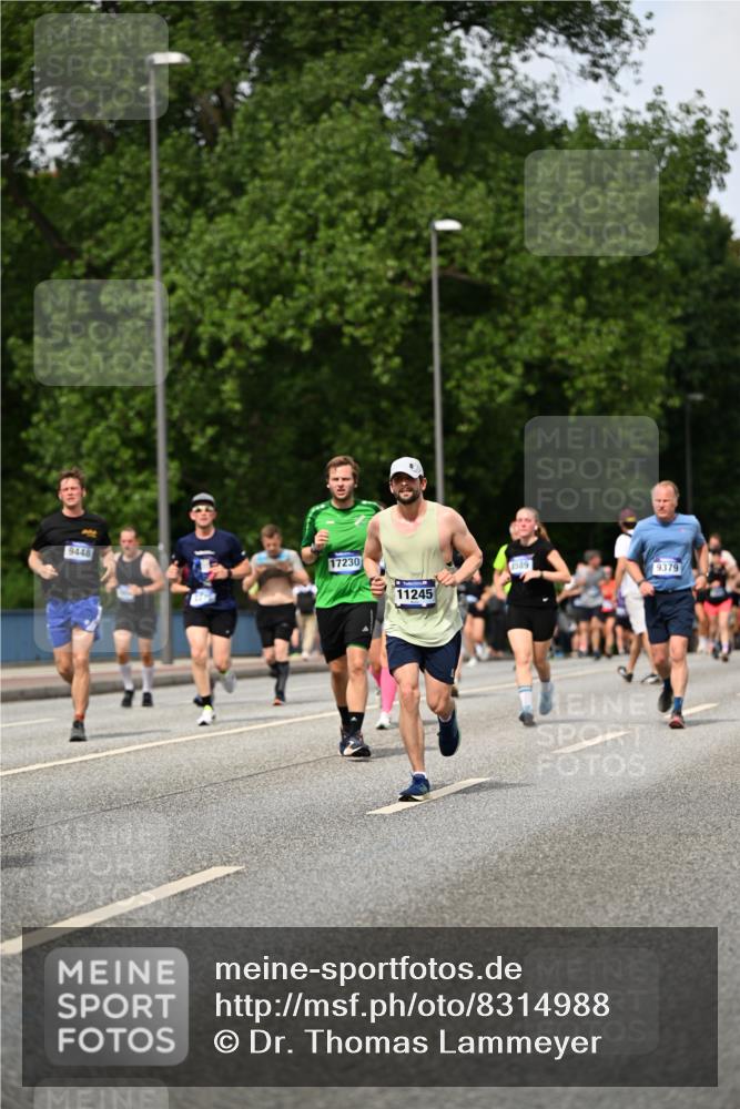 29.06.2025 - hella hamburg halbmarathon Dr. Thomas Lammeyer http://msf.ph/oto/8314988 29.06.2025 10:38:42 Kennedybrücke 1025, 1705, 2355, 2376, 2510, 2511, 2751, 2801, 3145, 3420, 3829, 4479, 4540, 4942, 5609, 6034, 6105, 6171, 6310, 6718, 6727, 6843, 7299, 7644, 8021, 8202, 8589, 8965, 9379, 9448, 9514, 10674, 11122, 11245 meine-sportfotos.de