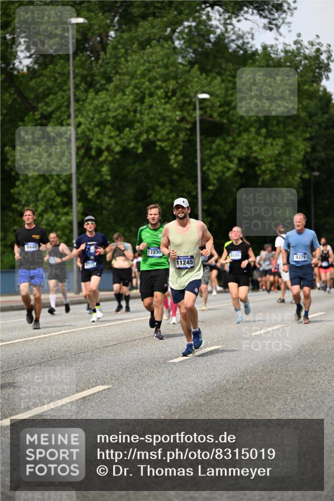 29.06.2025 - hella hamburg halbmarathon Dr. Thomas Lammeyer http://msf.ph/oto/8315019 29.06.2025 10:38:42 Kennedybrücke 1025, 1705, 2355, 2376, 2510, 2511, 2751, 2801, 3145, 3420, 3829, 4479, 4540, 4942, 5609, 6034, 6105, 6171, 6310, 6718, 6727, 6843, 7299, 7644, 8021, 8202, 8589, 8965, 9379, 9448, 9514, 10674, 11122, 11245 meine-sportfotos.de