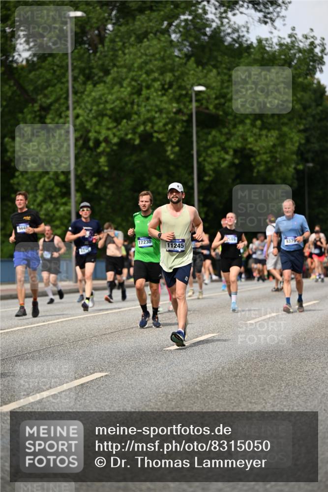 29.06.2025 - hella hamburg halbmarathon Dr. Thomas Lammeyer http://msf.ph/oto/8315050 29.06.2025 10:38:42 Kennedybrücke 1025, 1705, 2355, 2376, 2510, 2511, 2751, 2801, 3145, 3420, 3829, 4479, 4540, 4942, 5609, 6034, 6105, 6171, 6310, 6718, 6727, 6843, 7299, 7644, 8021, 8202, 8589, 8965, 9379, 9448, 9514, 10674, 11122, 11245 meine-sportfotos.de