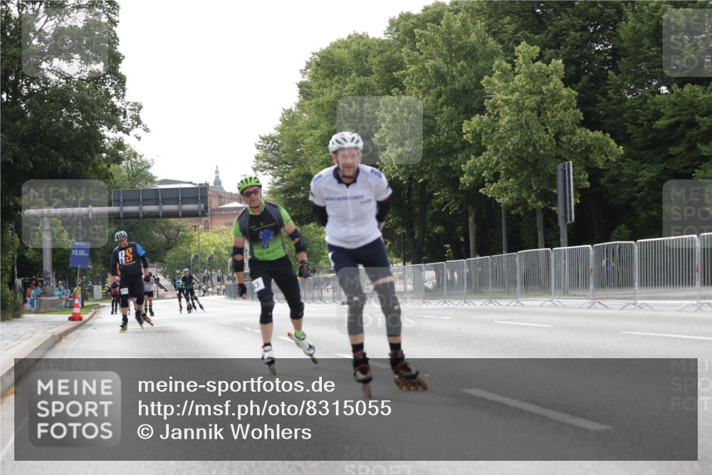 29.06.2025 - hella hamburg halbmarathon Jannik Wohlers http://msf.ph/oto/8315055 29.06.2025 08:59:26 Lombardsbrücke  meine-sportfotos.de