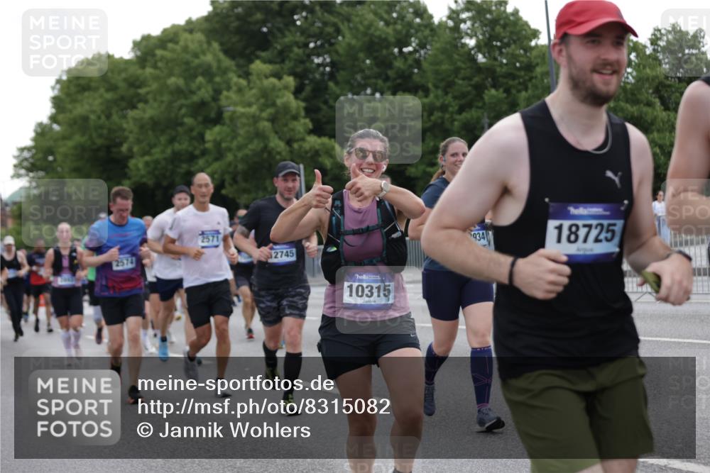 29.06.2025 - hella hamburg halbmarathon Jannik Wohlers http://msf.ph/oto/8315082 29.06.2025 10:38:46 Lombardsbrücke 1760, 1856, 2092, 2534, 2571, 2574, 2843, 2893, 2998, 3275, 3727, 3745, 4410, 4523, 4659, 4882, 6062, 6112, 6611, 7341, 7506, 7589, 7815, 8243, 8457, 9420, 9446, 9974, 9977, 10001, 10072, 10315, 10516, 10696, 11129, 11201, 11313, 11533, 12090, 12092, 12391, 12410, 12745, 13060, 13922, 14856, 14871, 14956, 15112, 15262, 15765, 16335, 16382, 16388, 16841, 16866, 16869, 16883, 16884, 17313, 17368, 17536 meine-sportfotos.de