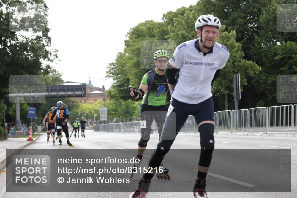29.06.2025 - hella hamburg halbmarathon Jannik Wohlers http://msf.ph/oto/8315216 29.06.2025 08:59:27 Lombardsbrücke  meine-sportfotos.de
