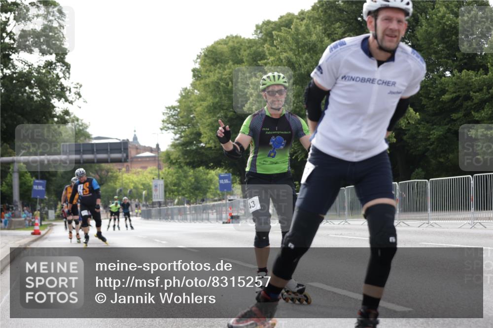 29.06.2025 - hella hamburg halbmarathon Jannik Wohlers http://msf.ph/oto/8315257 29.06.2025 08:59:27 Lombardsbrücke  meine-sportfotos.de