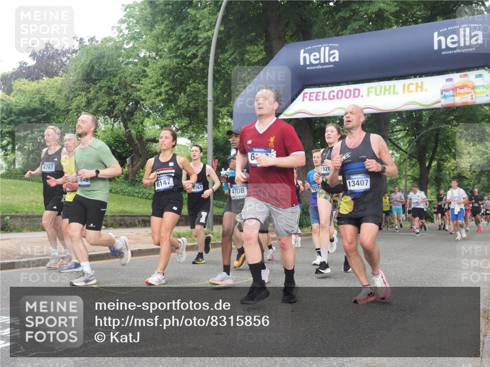 29.06.2025 - hella hamburg halbmarathon KatJ http://msf.ph/oto/8315856 29.06.2025 10:45:19 Zwischen KM18-KM19 1319, 4379, 4708, 4767, 5084, 6138, 6147, 6531, 8744 meine-sportfotos.de