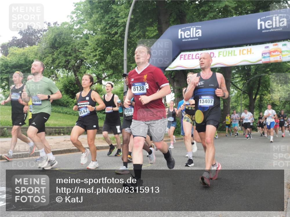 29.06.2025 - hella hamburg halbmarathon KatJ http://msf.ph/oto/8315913 29.06.2025 10:45:19 Zwischen KM18-KM19 1319, 4379, 4708, 4767, 5084, 6138, 6147, 6531, 8744 meine-sportfotos.de