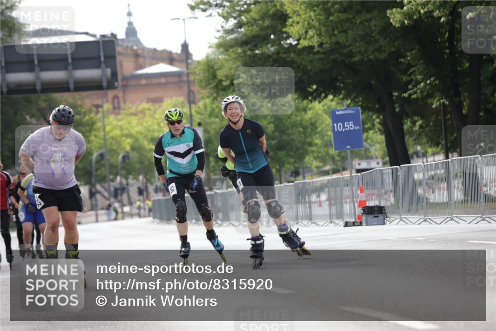 29.06.2025 - hella hamburg halbmarathon Jannik Wohlers http://msf.ph/oto/8315920 29.06.2025 08:59:33 Lombardsbrücke  meine-sportfotos.de