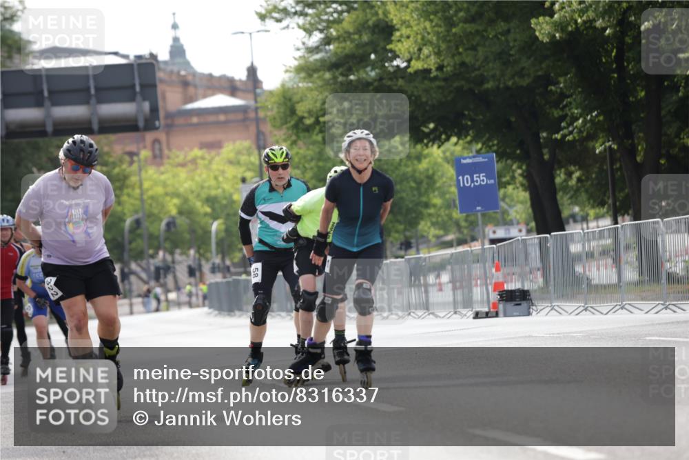 29.06.2025 - hella hamburg halbmarathon Jannik Wohlers http://msf.ph/oto/8316337 29.06.2025 08:59:34 Lombardsbrücke  meine-sportfotos.de