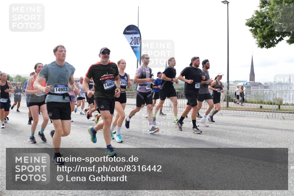 29.06.2025 - hella hamburg halbmarathon Lena Gebhardt http://msf.ph/oto/8316442 29.06.2025 10:22:25 Lombardsbrücke 14901, 2933, 149035, 5875, 6303, 14, 4970, 2, 00, 4114, 1003, 1187, 1294, 1419, 1598, 1963, 2009, 2022, 2063, 2294, 2351, 2479, 2514, 2744, 2886, 3050, 3108, 3172, 3430, 3457, 3458, 3511, 3600, 3601, 3768, 3910, 3946, 4113, 4114, 4131, 4366, 4556, 4559, 4829, 4969, 4970, 5079, 5343, 5798, 5838, 6030, 6048, 6049, 6303, 6307, 6347, 6820, 6826, 6881, 6899, 6977, 7097, 7188, 7190, 7276, 7529, 7794, 7925, 8355, 8431, 8511, 8855, 8860, 8884, 8931, 8954, 9256 meine-sportfotos.de