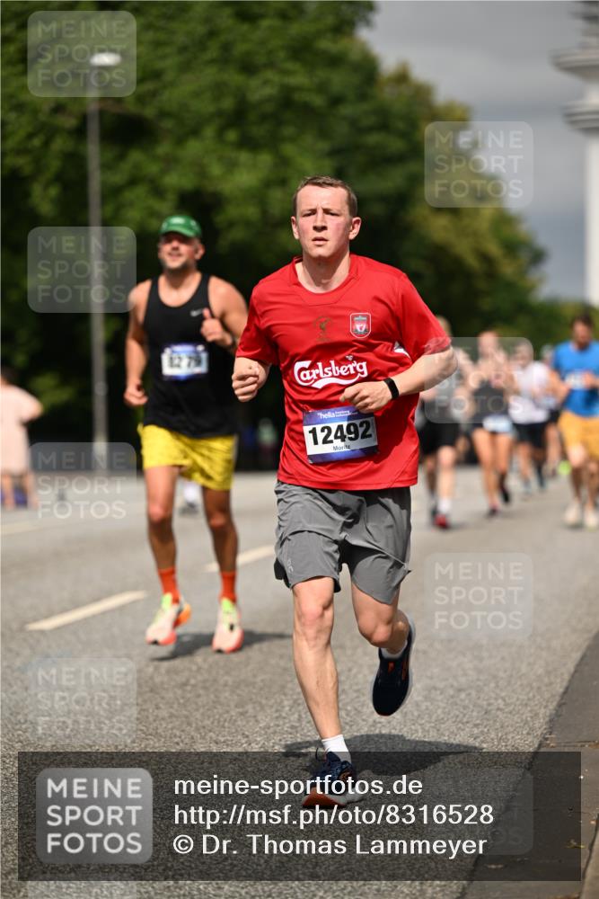 29.06.2025 - hella hamburg halbmarathon Dr. Thomas Lammeyer http://msf.ph/oto/8316528 29.06.2025 10:17:17 Kennedybrücke 1007, 1328, 1859, 2055, 2961, 2987, 3218, 3729, 4554, 4950, 5232, 5597, 5598, 6026, 7346, 7460, 8115, 8279, 8913, 9128, 9527, 10581 meine-sportfotos.de