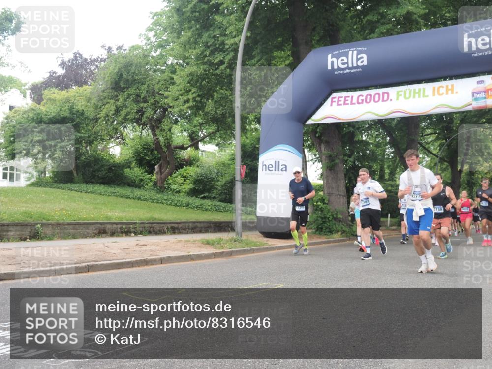 29.06.2025 - hella hamburg halbmarathon KatJ http://msf.ph/oto/8316546 29.06.2025 10:45:22 Zwischen KM18-KM19 1319, 4708, 4767, 5084, 6138, 6147, 7189, 8744 meine-sportfotos.de