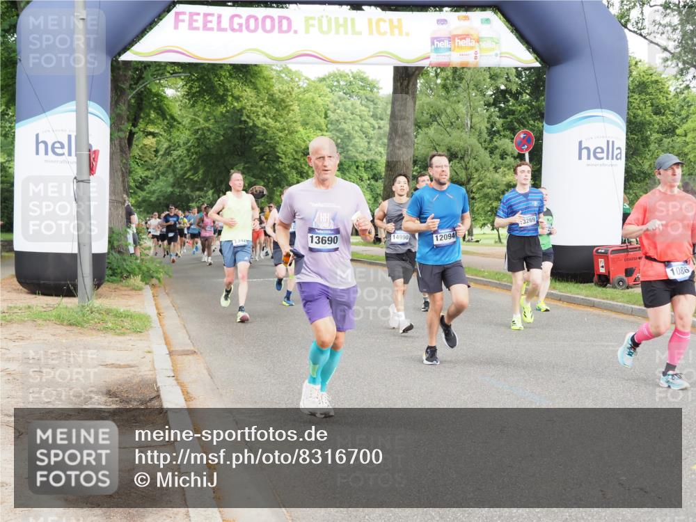 29.06.2025 - hella hamburg halbmarathon MichiJ http://msf.ph/oto/8316700 29.06.2025 10:36:40 Zwischen KM18-KM19 1086, 1320, 1342, 3947, 4933, 5447, 9661, 9723, 9924, 10750, 12094, 13269, 13690, 14257, 14990, 15981, 16000, 17173, 17753, 18058 meine-sportfotos.de
