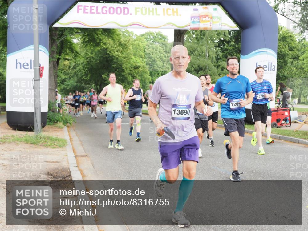 29.06.2025 - hella hamburg halbmarathon MichiJ http://msf.ph/oto/8316755 29.06.2025 10:36:40 Zwischen KM18-KM19 1086, 1320, 1342, 3947, 4933, 5447, 9661, 9723, 9924, 10750, 12094, 13269, 13690, 14257, 14990, 15981, 16000, 17173, 17753, 18058 meine-sportfotos.de
