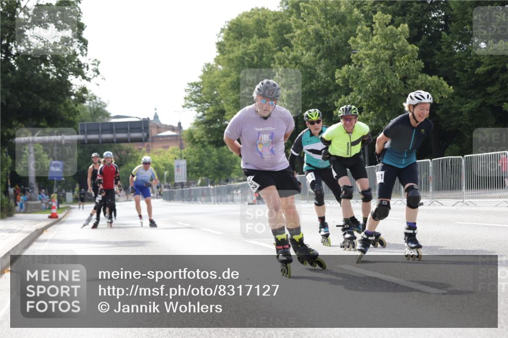 29.06.2025 - hella hamburg halbmarathon Jannik Wohlers http://msf.ph/oto/8317127 29.06.2025 08:59:36 Lombardsbrücke  meine-sportfotos.de