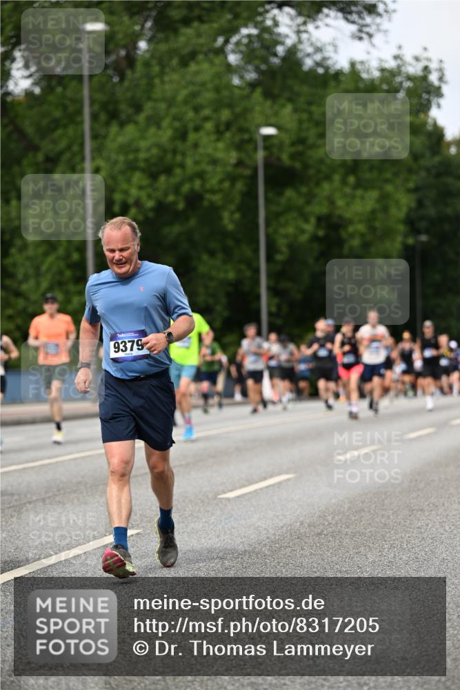 29.06.2025 - hella hamburg halbmarathon Dr. Thomas Lammeyer http://msf.ph/oto/8317205 29.06.2025 10:38:48 Kennedybrücke 2355, 2376, 2751, 2801, 3145, 3420, 3829, 4479, 4540, 5453, 5609, 6105, 6171, 6310, 6329, 6843, 7299, 7644, 8021, 8589, 8965, 9379, 9448, 9514, 10674, 11122, 11245 meine-sportfotos.de