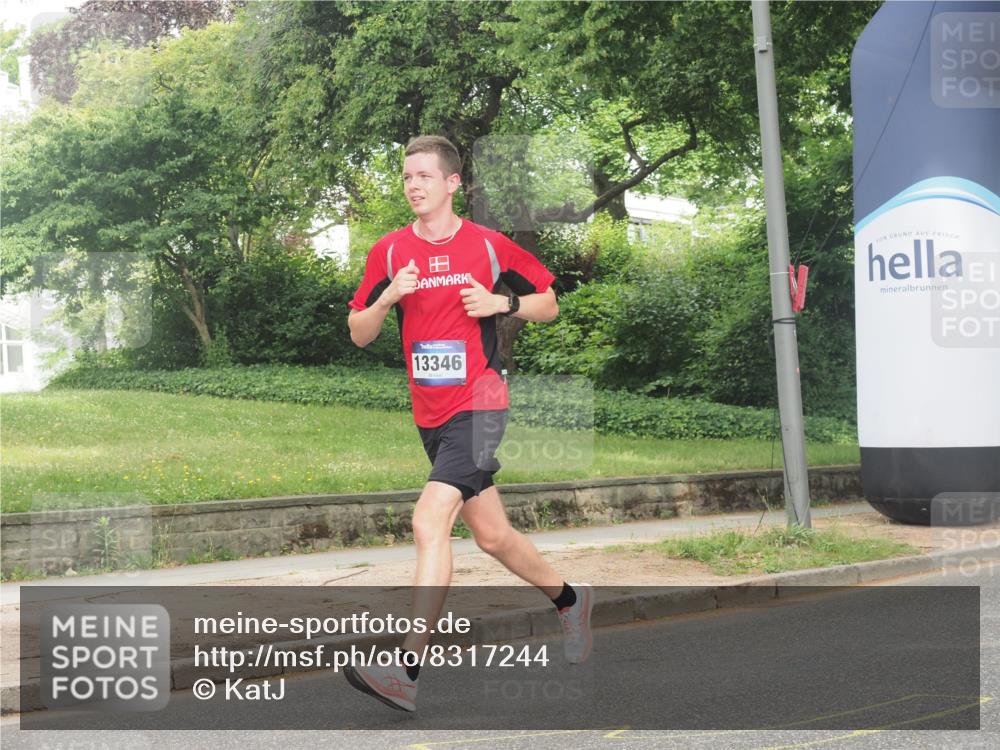 29.06.2025 - hella hamburg halbmarathon KatJ http://msf.ph/oto/8317244 29.06.2025 10:15:55 Zwischen KM18-KM19  meine-sportfotos.de