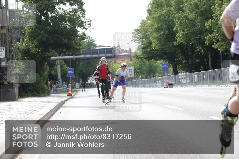 29.06.2025 - hella hamburg halbmarathon Jannik Wohlers http://msf.ph/oto/8317256 29.06.2025 08:59:37 Lombardsbrücke  meine-sportfotos.de