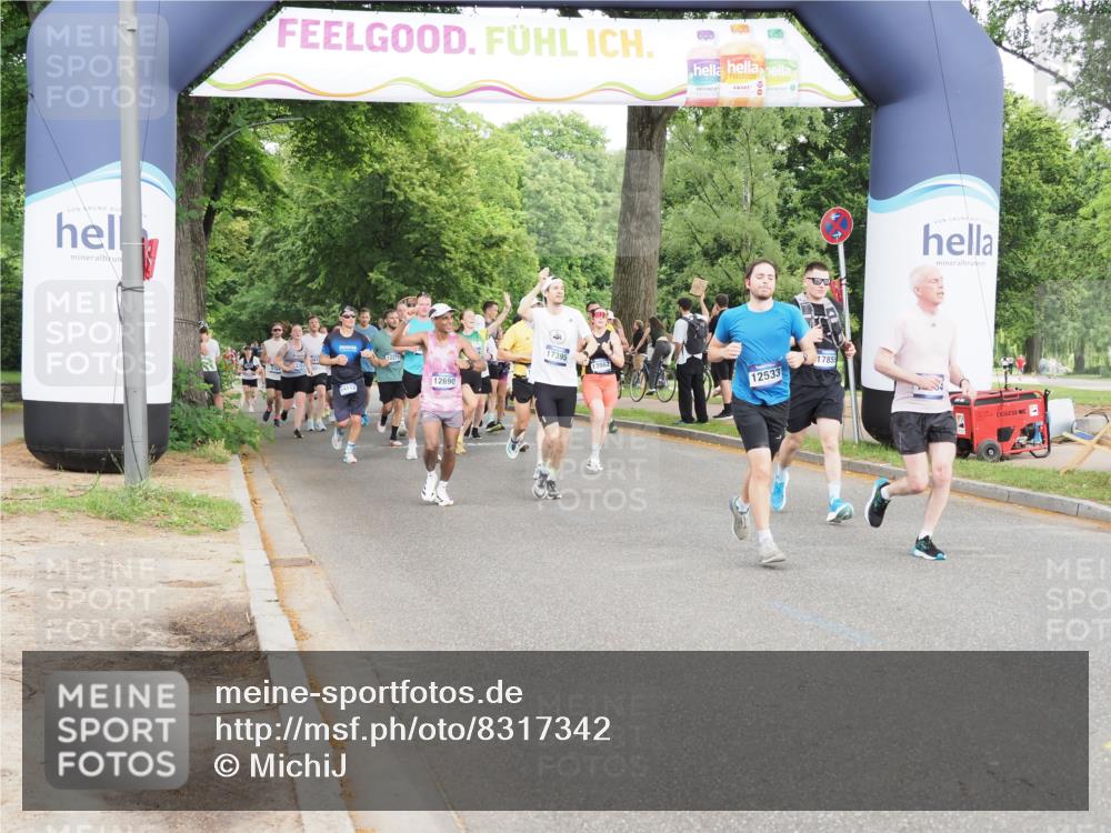 29.06.2025 - hella hamburg halbmarathon MichiJ http://msf.ph/oto/8317342 29.06.2025 10:36:44 Zwischen KM18-KM19 1086, 1342, 9661, 9723, 10184, 12094, 13269, 13690, 13962, 14990, 17173, 17395, 17855, 18058 meine-sportfotos.de