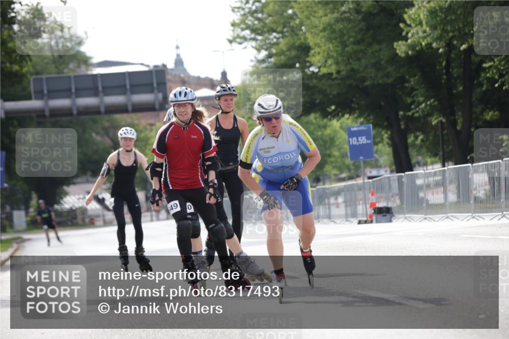 29.06.2025 - hella hamburg halbmarathon Jannik Wohlers http://msf.ph/oto/8317493 29.06.2025 08:59:38 Lombardsbrücke  meine-sportfotos.de