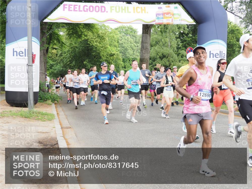 29.06.2025 - hella hamburg halbmarathon MichiJ http://msf.ph/oto/8317645 29.06.2025 10:36:47 Zwischen KM18-KM19 1342, 2592, 2596, 3060, 4847, 4890, 9723, 10184, 12533, 12690, 13690, 13962, 14033, 16369, 17173, 17395, 17855, 18058, 18926, 19112, 19198 meine-sportfotos.de