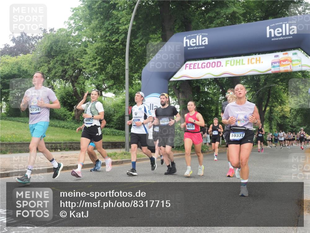 29.06.2025 - hella hamburg halbmarathon KatJ http://msf.ph/oto/8317715 29.06.2025 10:45:25 Zwischen KM18-KM19 1319, 2159, 4767, 5084, 7189 meine-sportfotos.de
