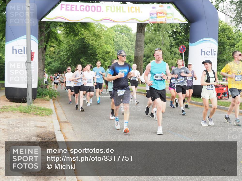 29.06.2025 - hella hamburg halbmarathon MichiJ http://msf.ph/oto/8317751 29.06.2025 10:36:48 Zwischen KM18-KM19 2592, 2596, 3060, 4847, 4890, 6282, 9200, 9619, 9723, 10184, 11977, 12271, 12533, 12690, 13962, 14033, 15384, 16369, 17173, 17395, 17855, 18926, 19112, 19198 meine-sportfotos.de