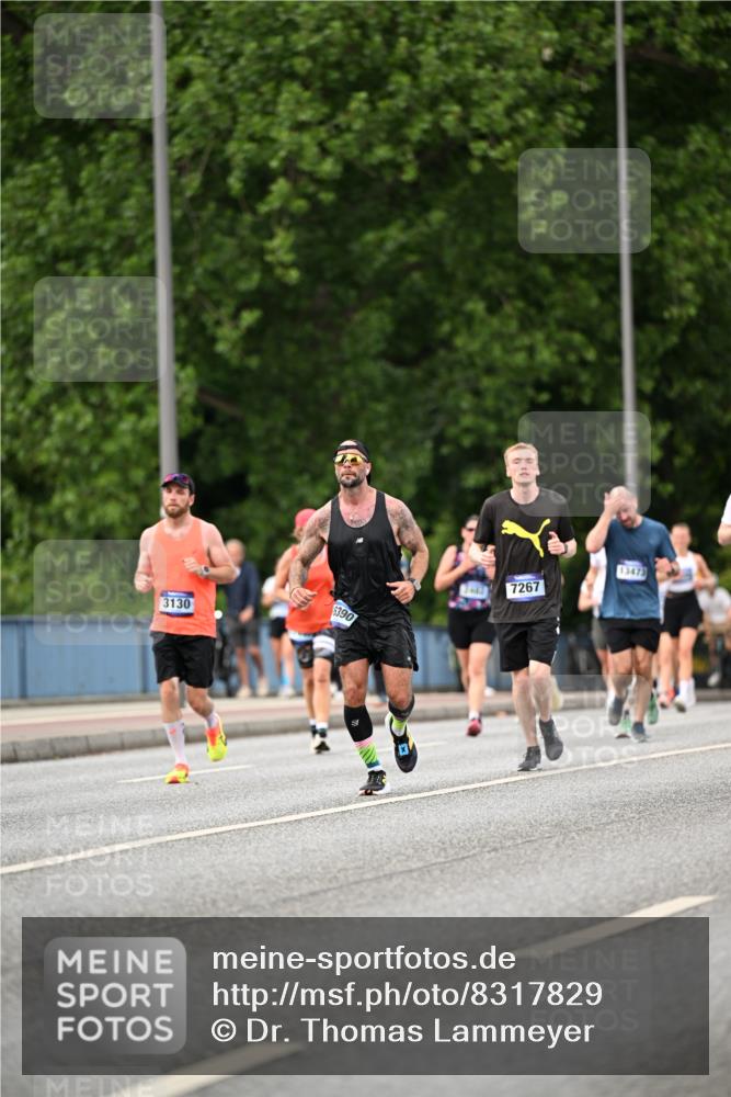 29.06.2025 - hella hamburg halbmarathon Dr. Thomas Lammeyer http://msf.ph/oto/8317829 29.06.2025 10:38:58 Kennedybrücke 2355, 2376, 2482, 2751, 2801, 3130, 3420, 4884, 5453, 6171, 6310, 6329, 7299, 8021, 8369, 8589, 8965, 9164, 9248, 9379, 9448, 10606, 10674 meine-sportfotos.de