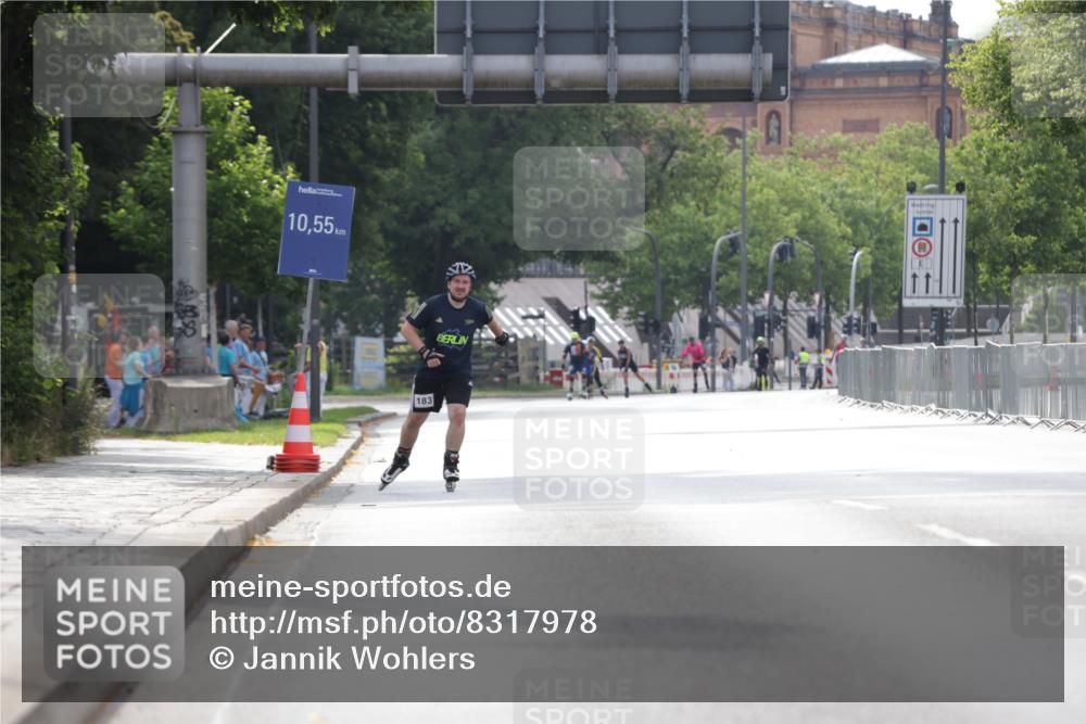 29.06.2025 - hella hamburg halbmarathon Jannik Wohlers http://msf.ph/oto/8317978 29.06.2025 08:59:47 Lombardsbrücke  meine-sportfotos.de